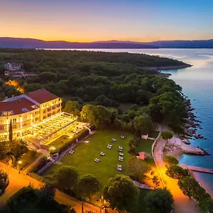 & Wellness Pinia 4*, Malinska Horvátország